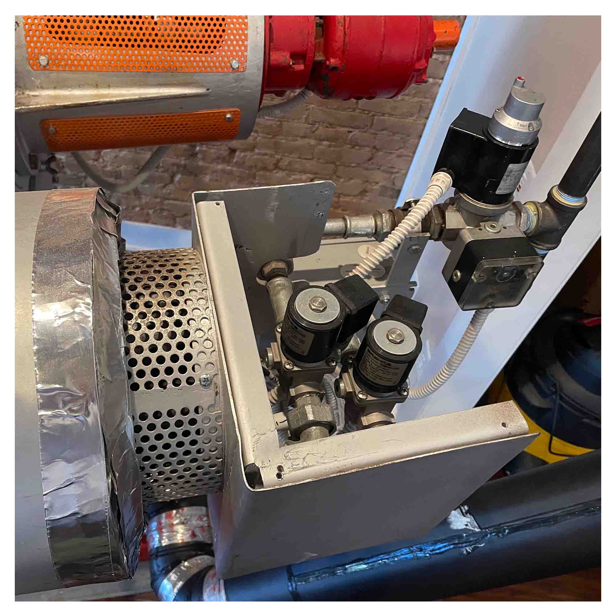 40kg Vittoria Used Coffee Roaster and Mini-Plant of Equipment Including Silos - Stock S0041