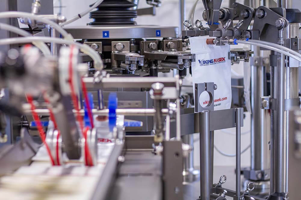 Pouch Fill & Seal Packaging Machine - Viking Masek 8S-235 - 2021 - Used - Stock S0004