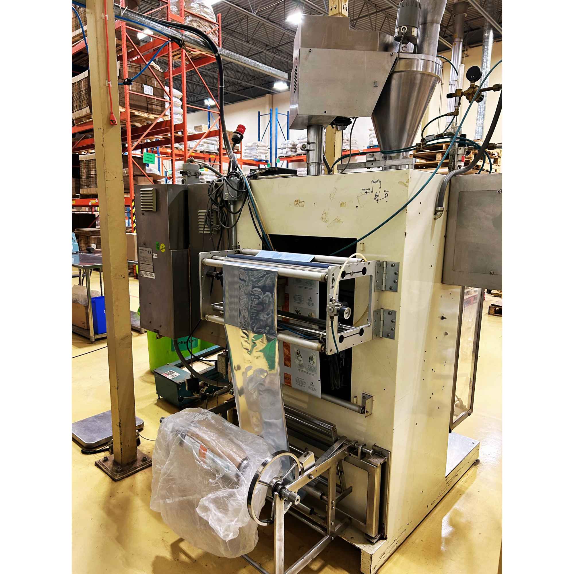 Universal Packing Machine - NVP-1-C