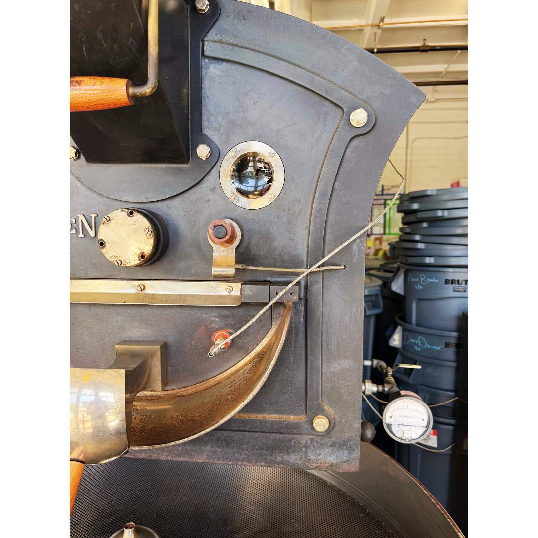 2012 15kg Giesen W15 used coffee roaster close up