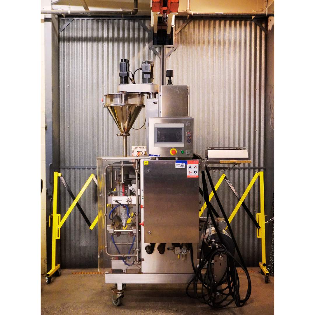 Vertek Bagger 800 used packaging machine right side