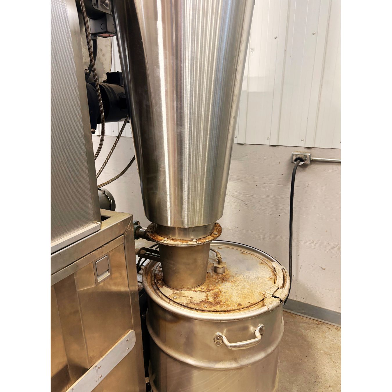 2010 35kg Loring S35 Kestrel used coffee roaster chaff collector