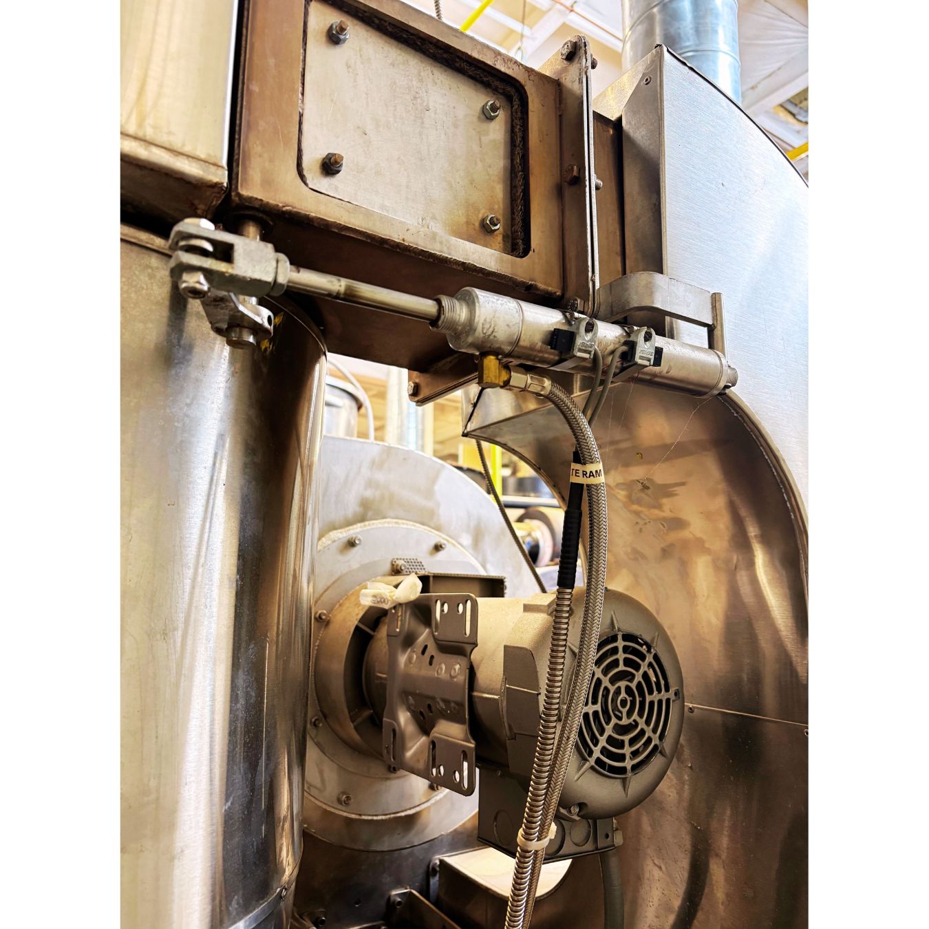 2010 35kg Loring S35 Kestrel used coffee roaster motor